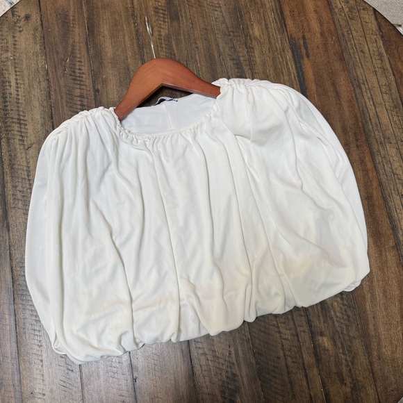 Zara | Balloon Hem Crop Trop - Picture 3 of 7